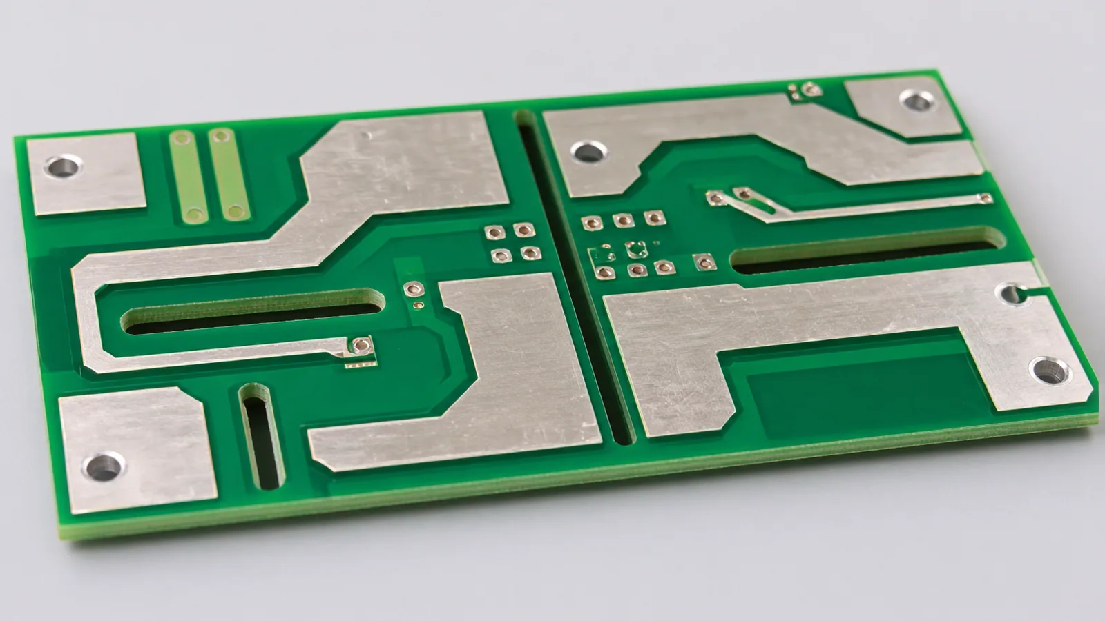 High-CTI FR-4 laminate